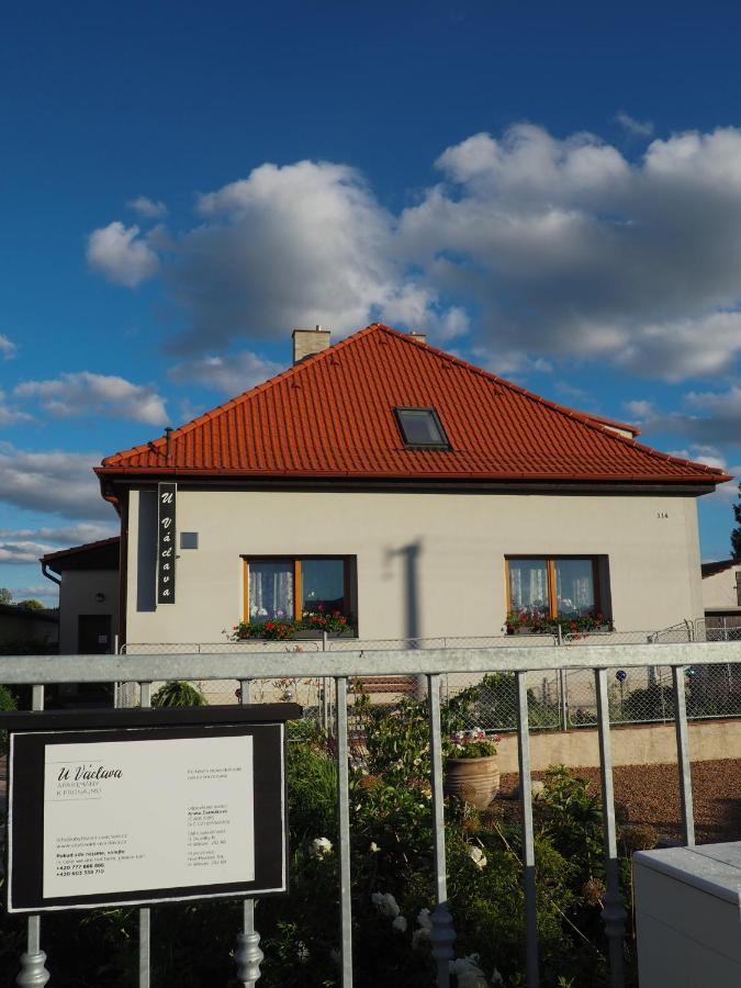 U Vaclava Lägenhet Kněževes Exteriör bild