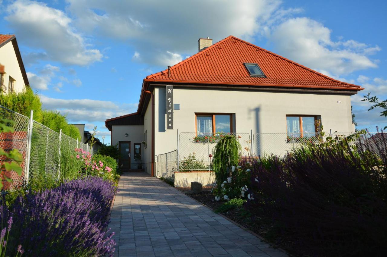 U Vaclava Lägenhet Kněževes Exteriör bild