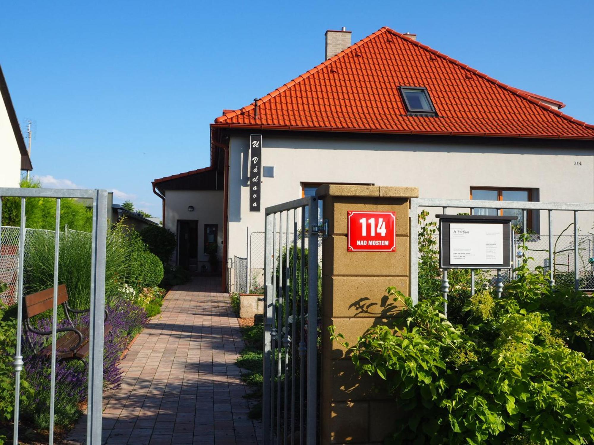 U Vaclava Lägenhet Kněževes Exteriör bild